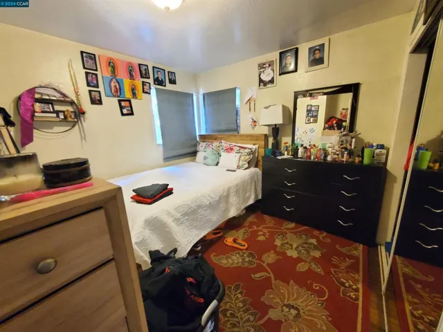 2552 109th Ave, Oakland, California 94603