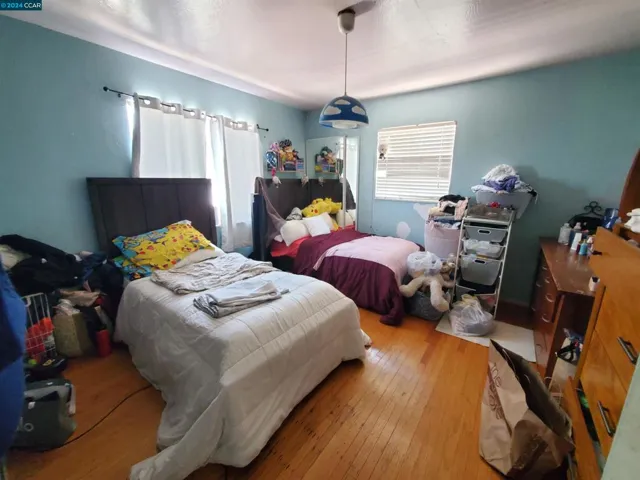 2552 109th Ave, Oakland, California 94603