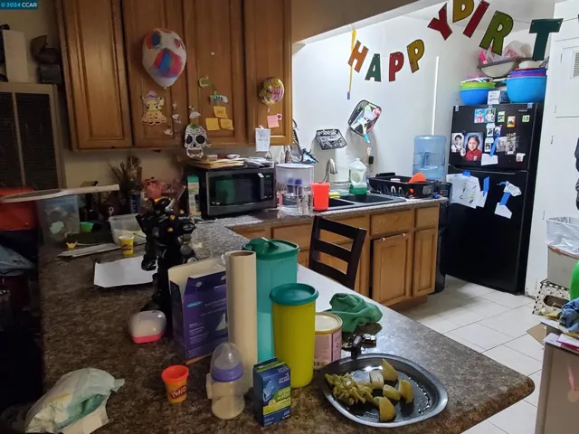 2552 109th Ave, Oakland, California 94603