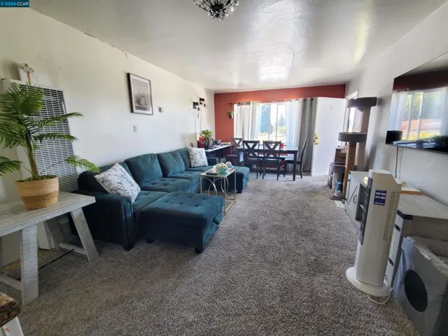 2552 109th Ave, Oakland, California 94603