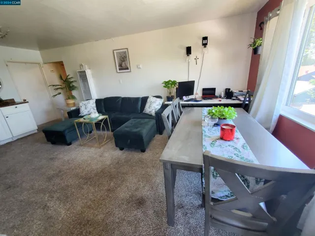 2552 109th Ave, Oakland, California 94603