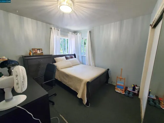 2552 109th Ave, Oakland, California 94603