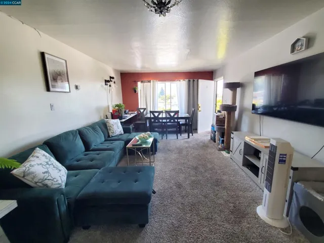 2552 109th Ave, Oakland, California 94603