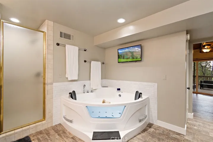 269 Massive Road, Lake Arrowhead, California 92352