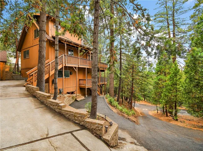 269 Massive Road, Lake Arrowhead, California 92352