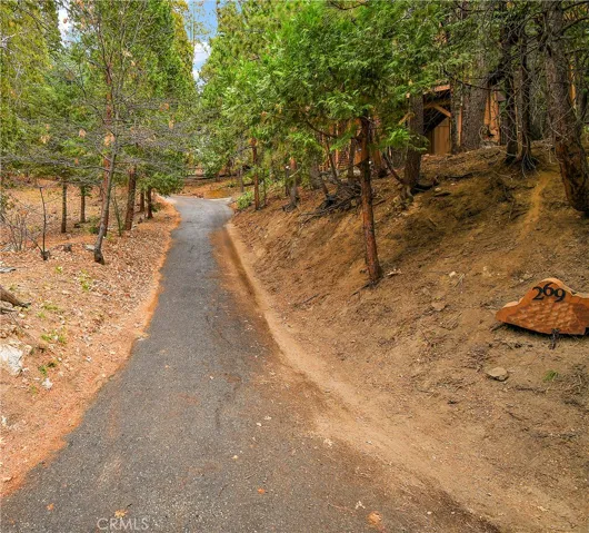 269 Massive Road, Lake Arrowhead, California 92352