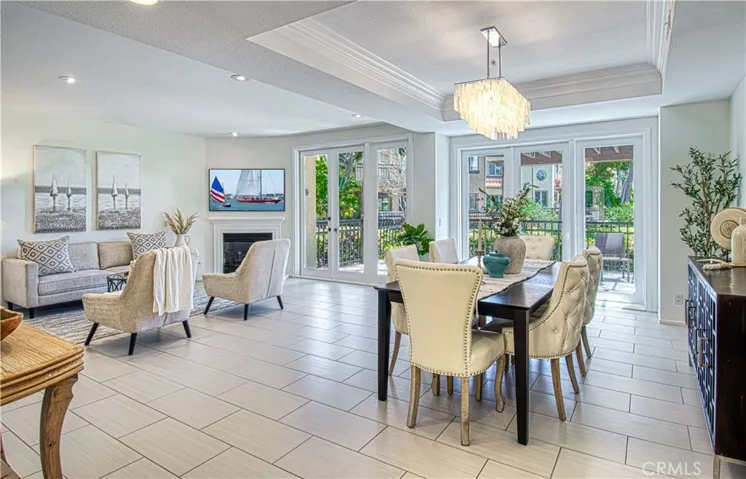 407 Bay Hill Drive, Newport Beach, California 92660