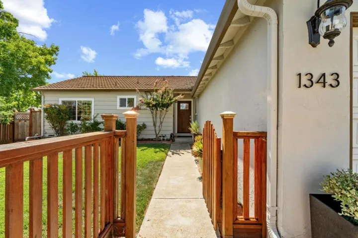 1343 Gay Avenue, Campbell, California 95008