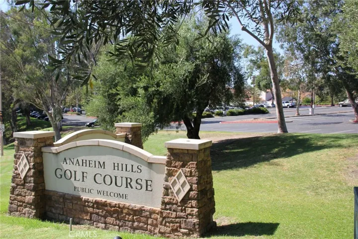 Anaheim Hills Golf Club