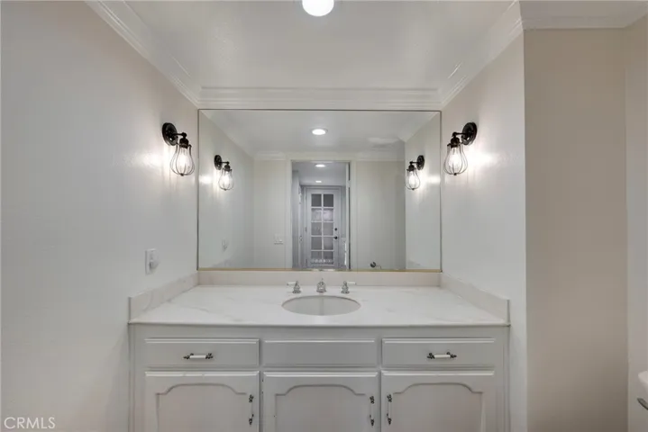 38. Downstairs Bath-1
