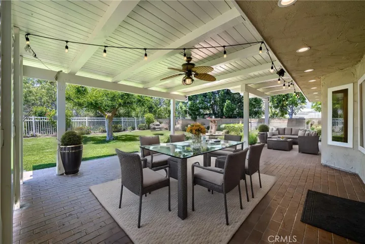 59. Huge Entertaining Back Patio -Virtual