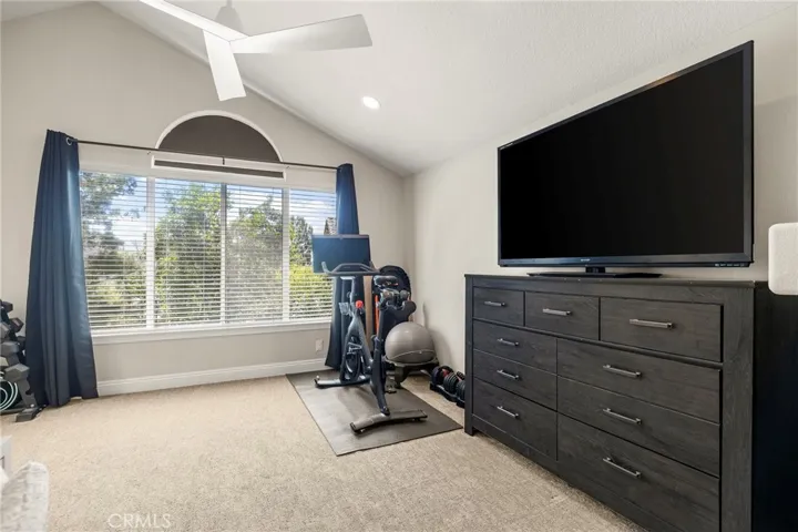 Retreat area in Primary can use as a retreat, office or workout space
