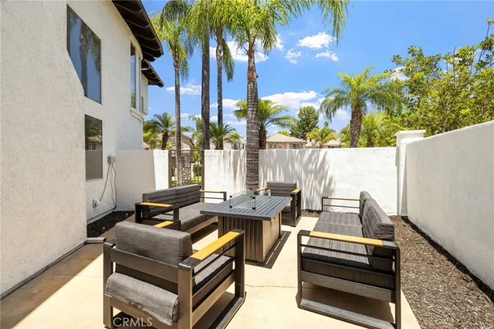 Sideyard