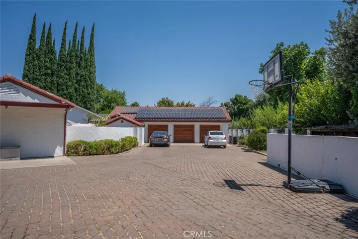 375 W North Bear Creek Drive, Merced, California 95348