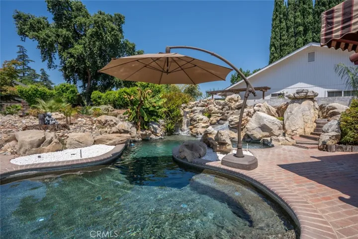 375 W North Bear Creek Drive, Merced, California 95348