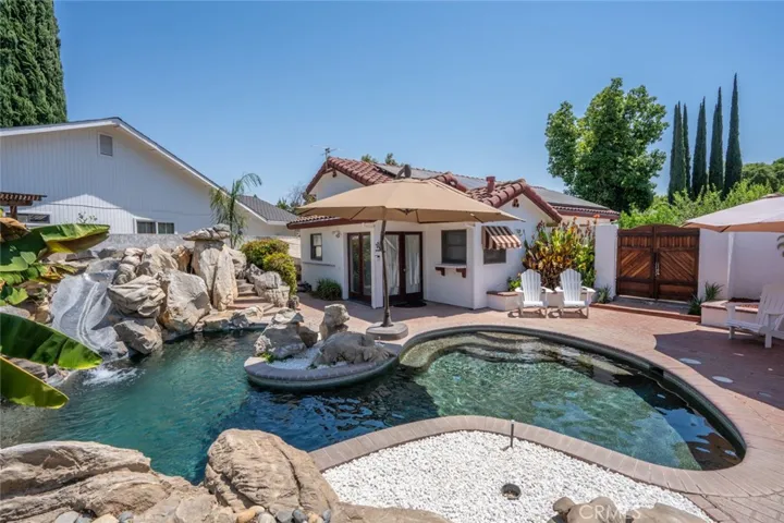375 W North Bear Creek Drive, Merced, California 95348