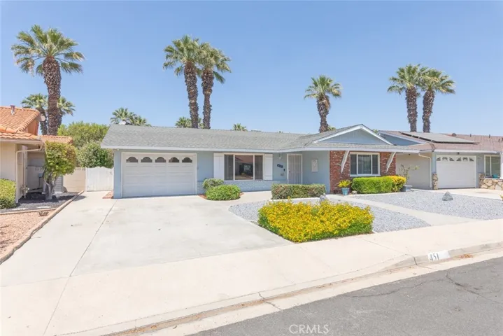 451 Palomar, Hemet, California 92543