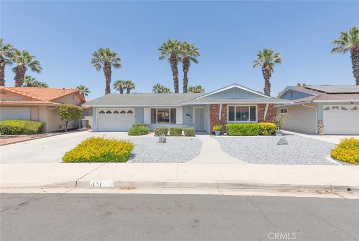 451 Palomar, Hemet, California 92543