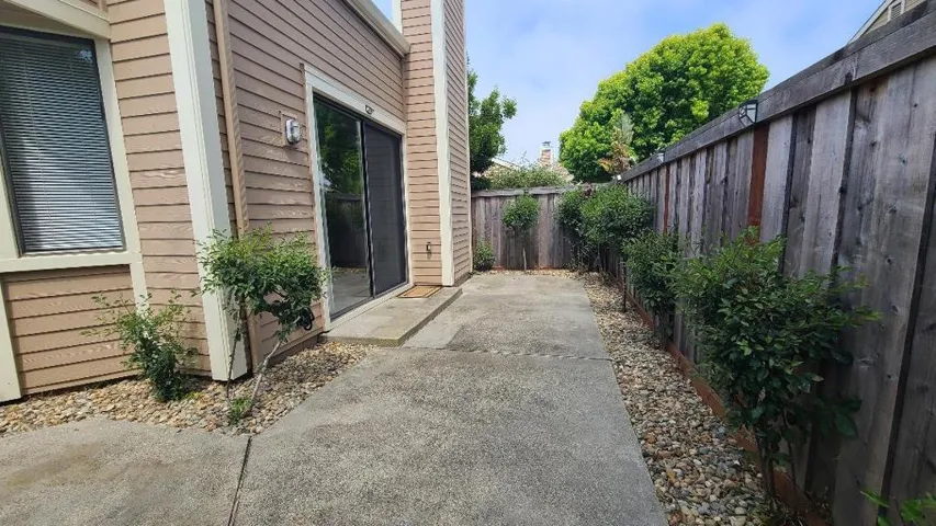173 Crown Circle, South San Francisco, California 94080