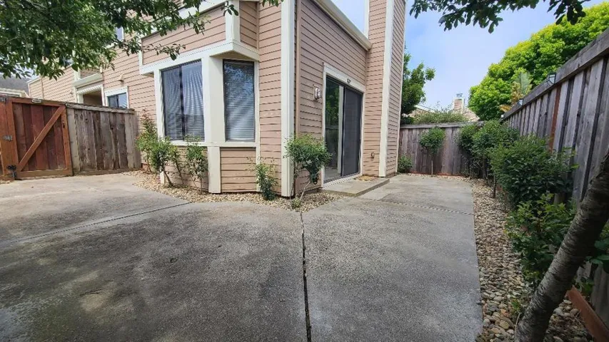 173 Crown Circle, South San Francisco, California 94080