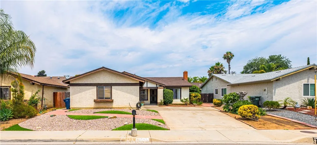 1336 E Mission Avenue, Escondido, California 92027