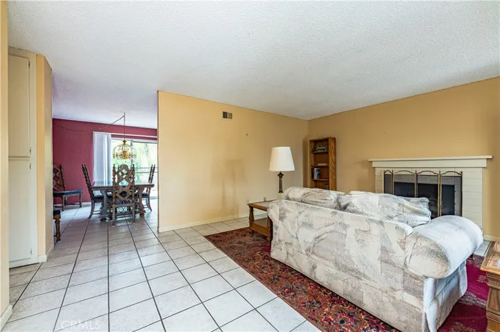 1336 E Mission Avenue, Escondido, California 92027