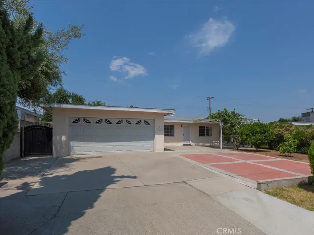 1427 Hinnen Avenue, Hacienda Heights, California 91745