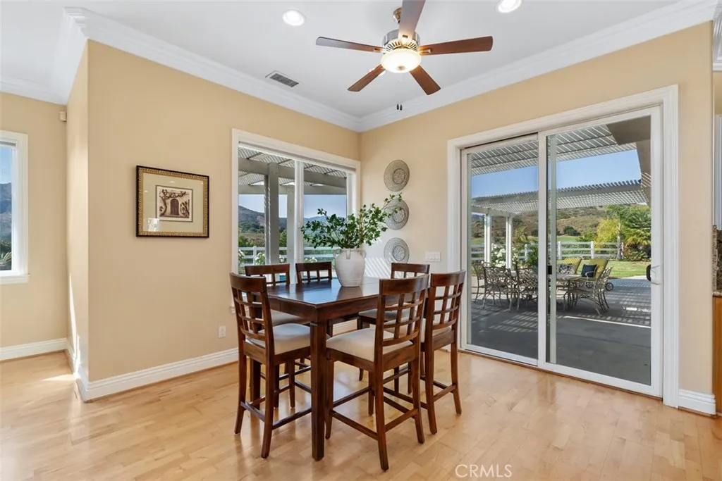 23505 Carancho Road, Temecula, California 92590 home-pic-16