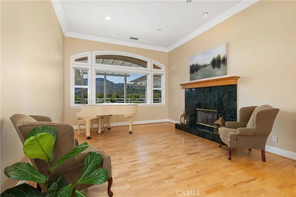 23505 Carancho Road, Temecula, California 92590 home-pic-6