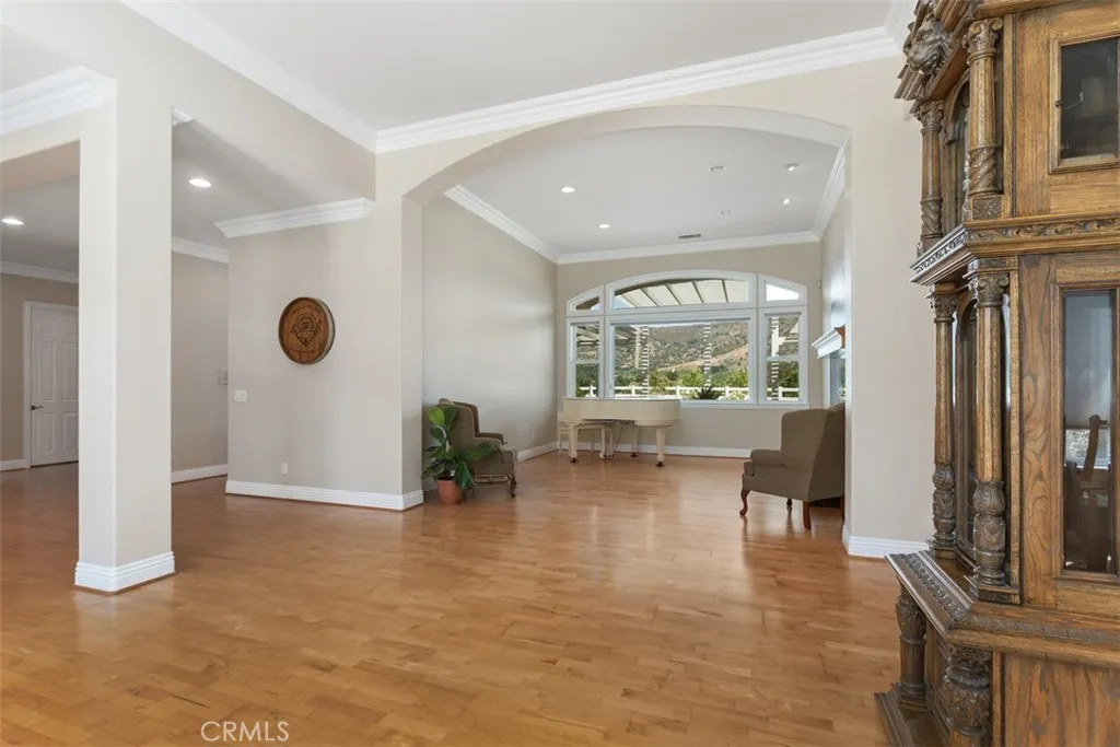 23505 Carancho Road, Temecula, California 92590 home-pic-5