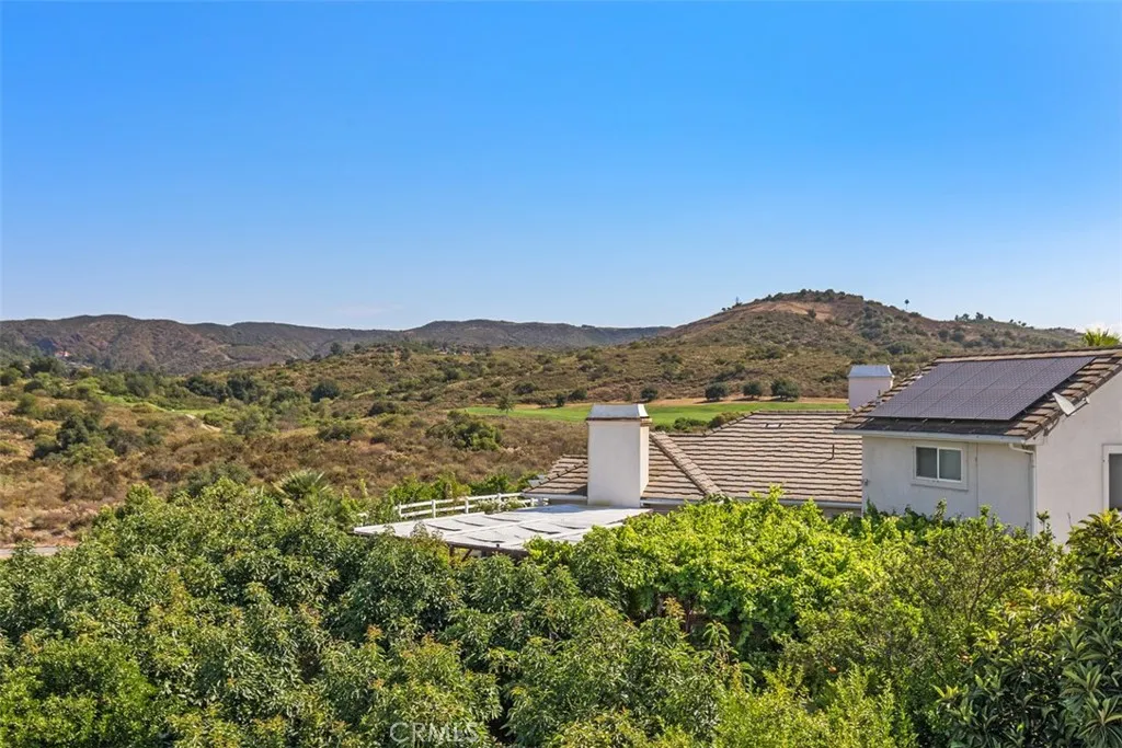23505 Carancho Road, Temecula, California 92590 home-pic-59