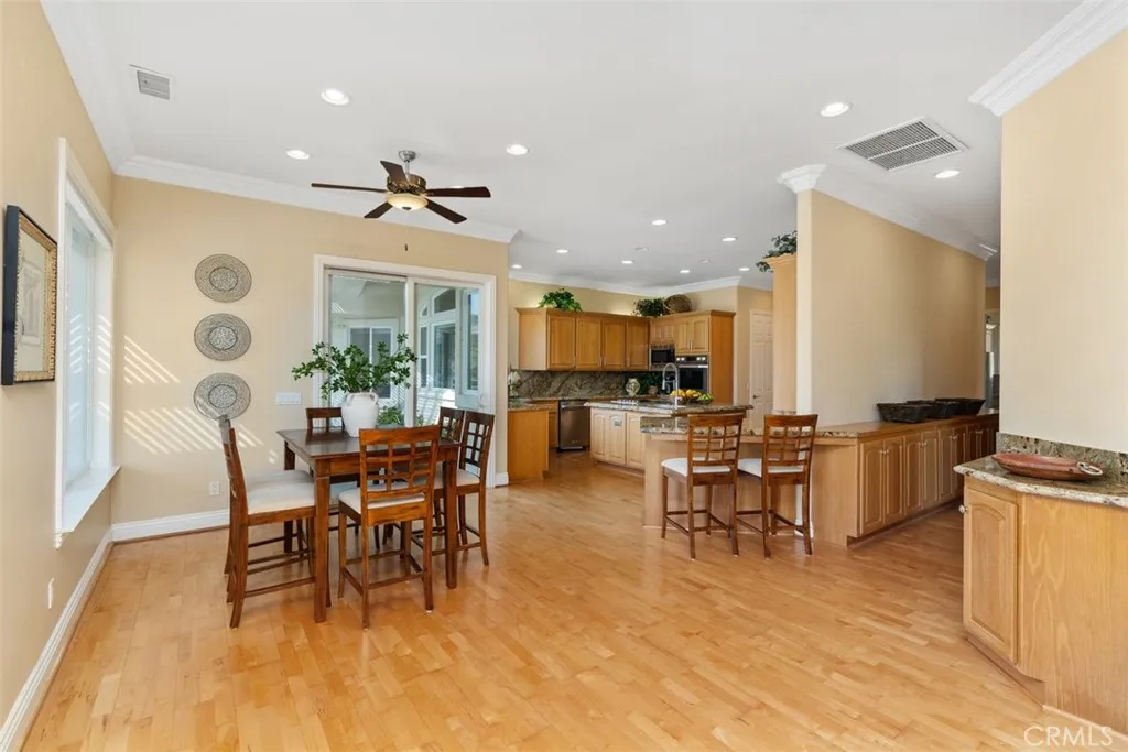 23505 Carancho Road, Temecula, California 92590 home-pic-12