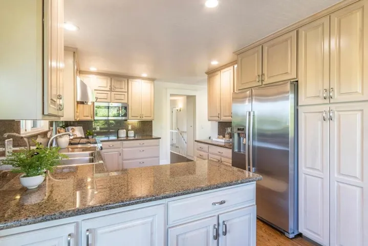 200 Vista De Sierra, Los Gatos, California 95030
