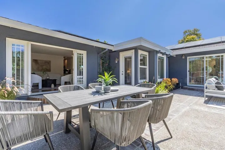 200 Vista De Sierra, Los Gatos, California 95030