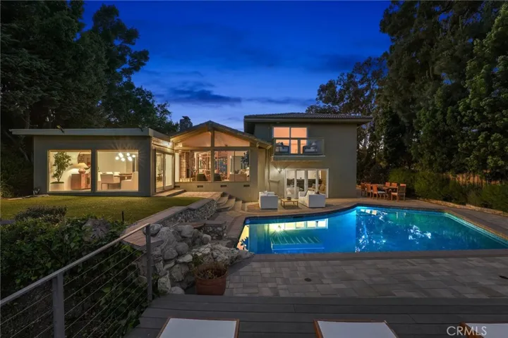10820 Savona Road, Los Angeles, California 90077