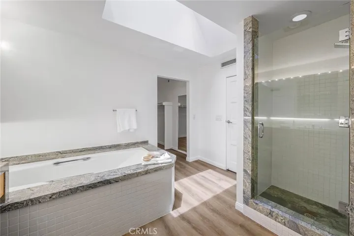 10820 Savona Road, Los Angeles, California 90077