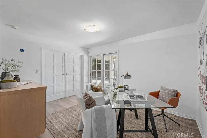10820 Savona Road, Los Angeles, California 90077