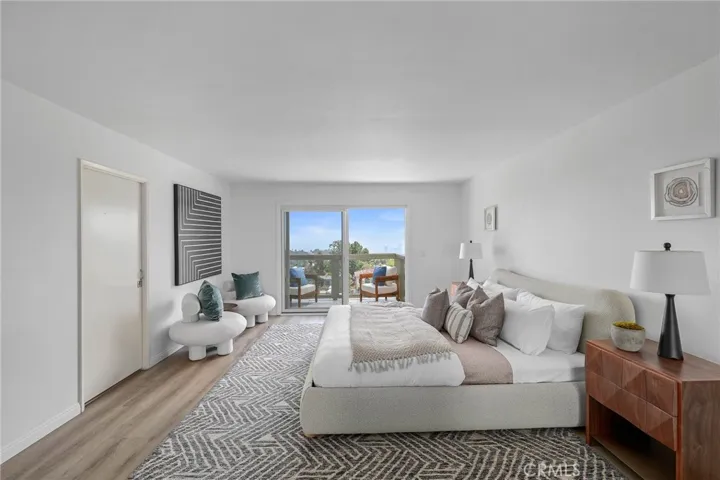 10820 Savona Road, Los Angeles, California 90077