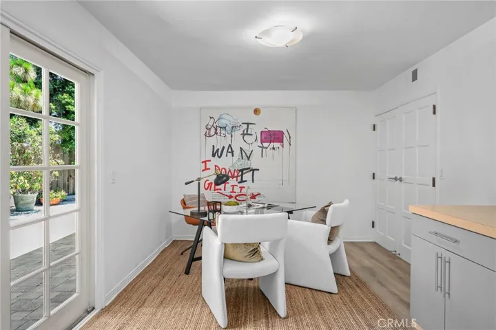 10820 Savona Road, Los Angeles, California 90077