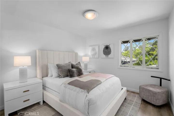 10820 Savona Road, Los Angeles, California 90077