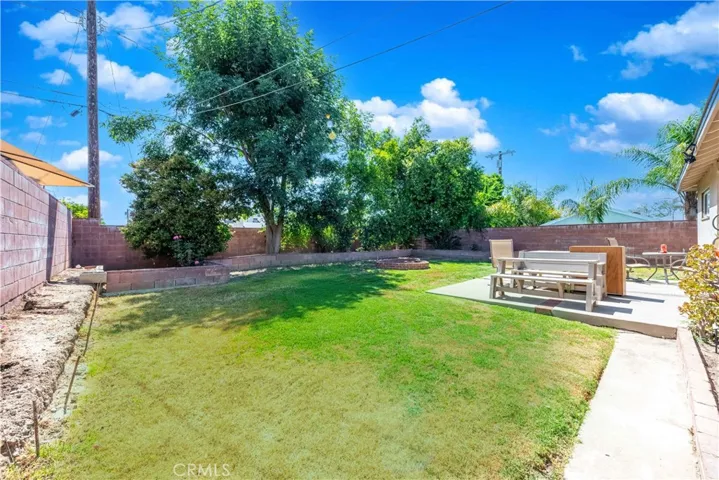 11448 Debra Avenue, Granada Hills, California 91344