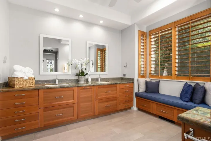 3523 Corte Esperanza, Carlsbad, California 92009