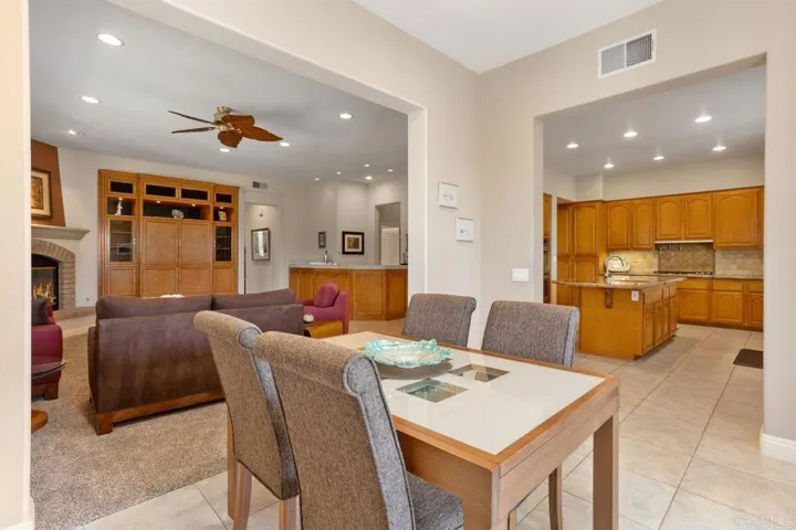 3523 Corte Esperanza, Carlsbad, California 92009