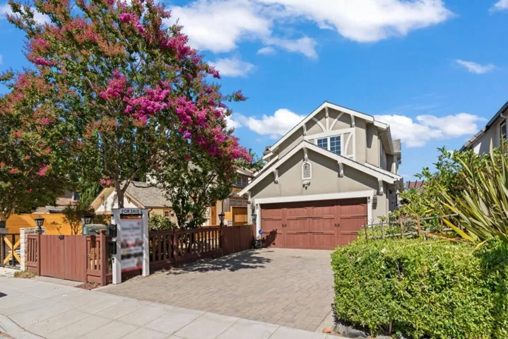 1214 Hollenbeck Avenue, Sunnyvale, California 94087