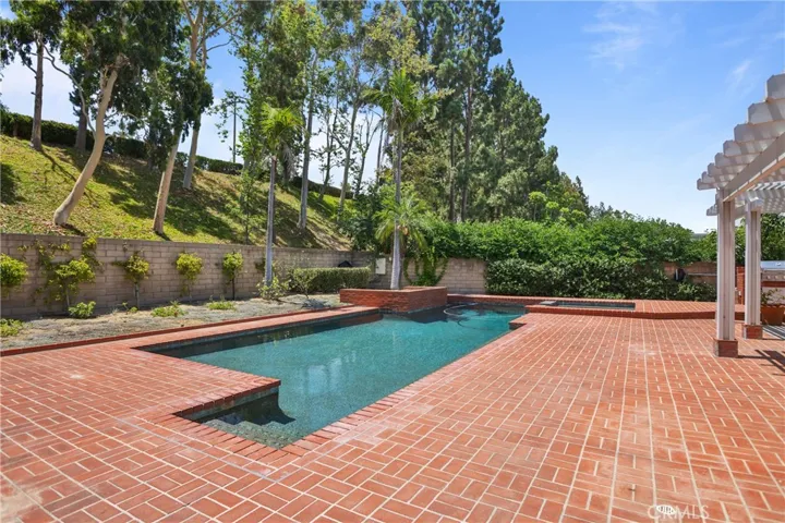 6548 E Calle Del Norte, Anaheim Hills, California 92807
