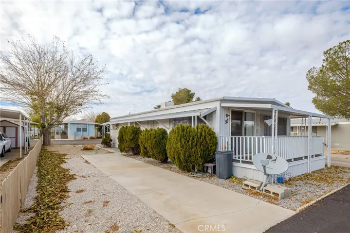 22601 Bear Valley Road 56, Apple Valley, California 92308