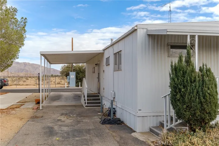 22601 Bear Valley Road 56, Apple Valley, California 92308