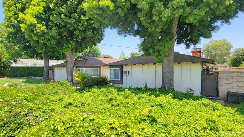 4702 Avocado Avenue, Yorba Linda, California 92886