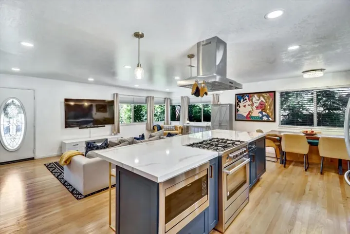 4161 Regal Court, San Jose, California 95127