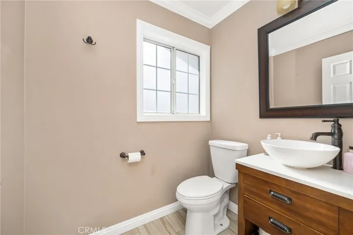 1208 N Earl Circle, Anaheim, California 92806